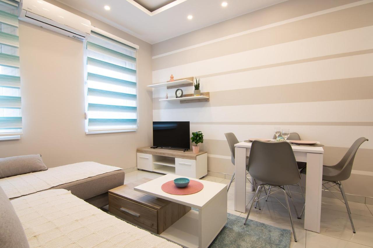 Jana Apartmani Belgrade Exterior photo